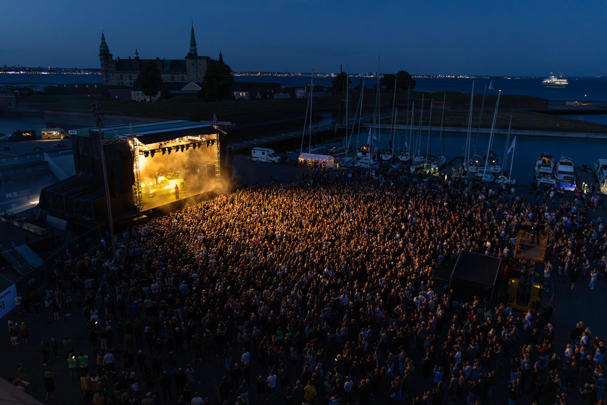 Thomas Helmig, Kind mod Kind og Ella Augusta spiller på havnefronten ved Kulturværftet lørdag den 19. juni 2027. Billetter 640 kr, børn under 18 kun 325.