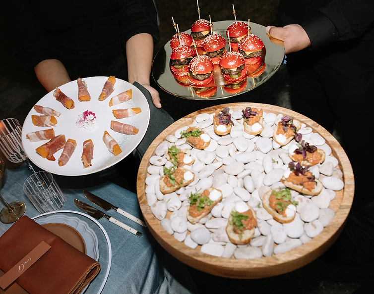 Tray Passed Cocktail Hour