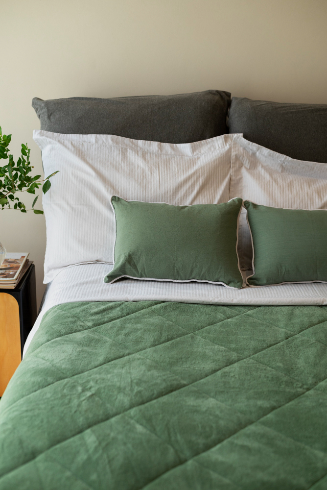 Velvet Lane Bedding Set "Dream Bliss"