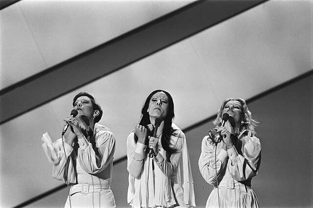As "Chocolate Girls" a representar Israel na Eurovisão de 1976