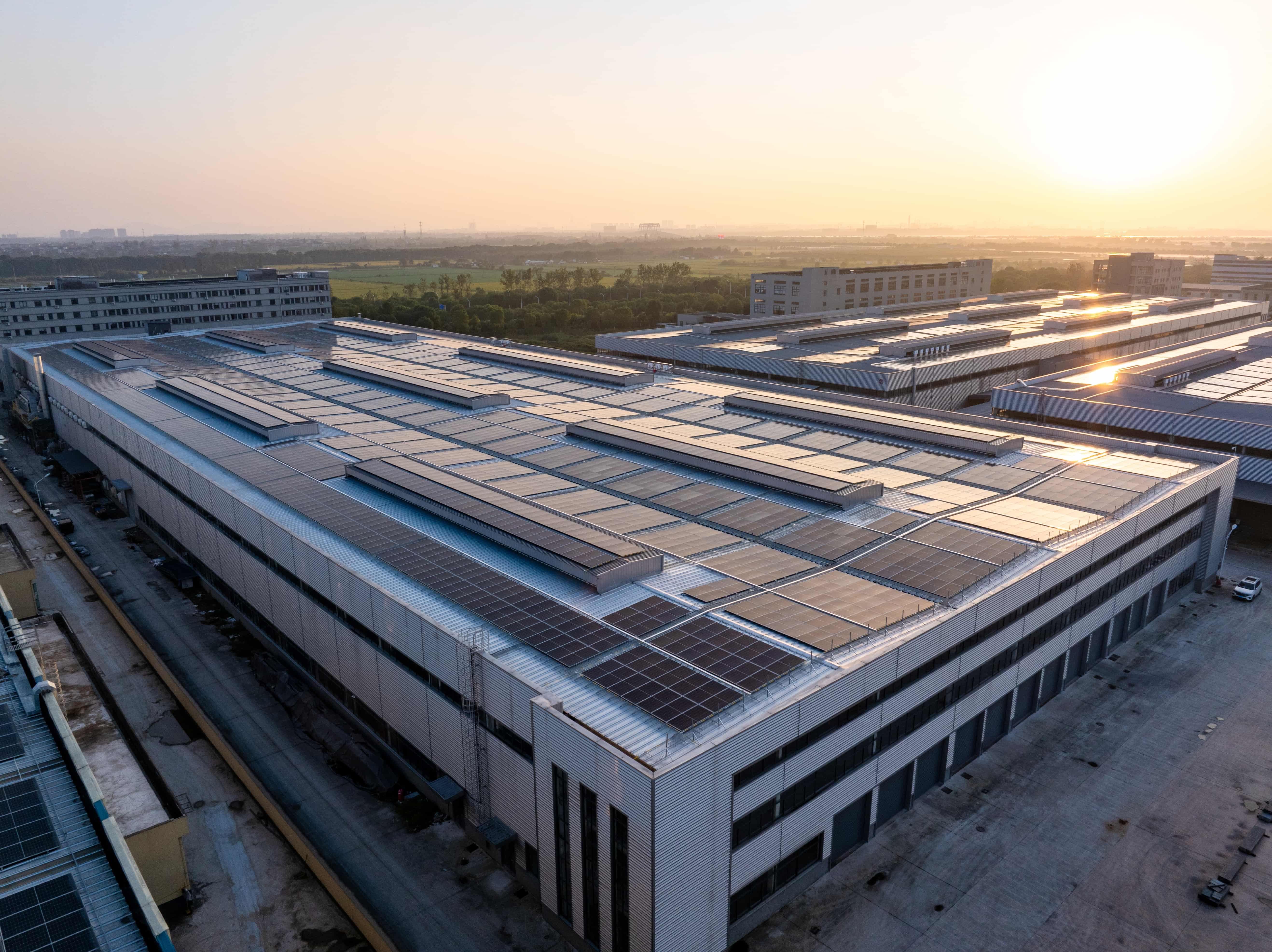 Utility construction for industrial sites: HV, LV and private power networks