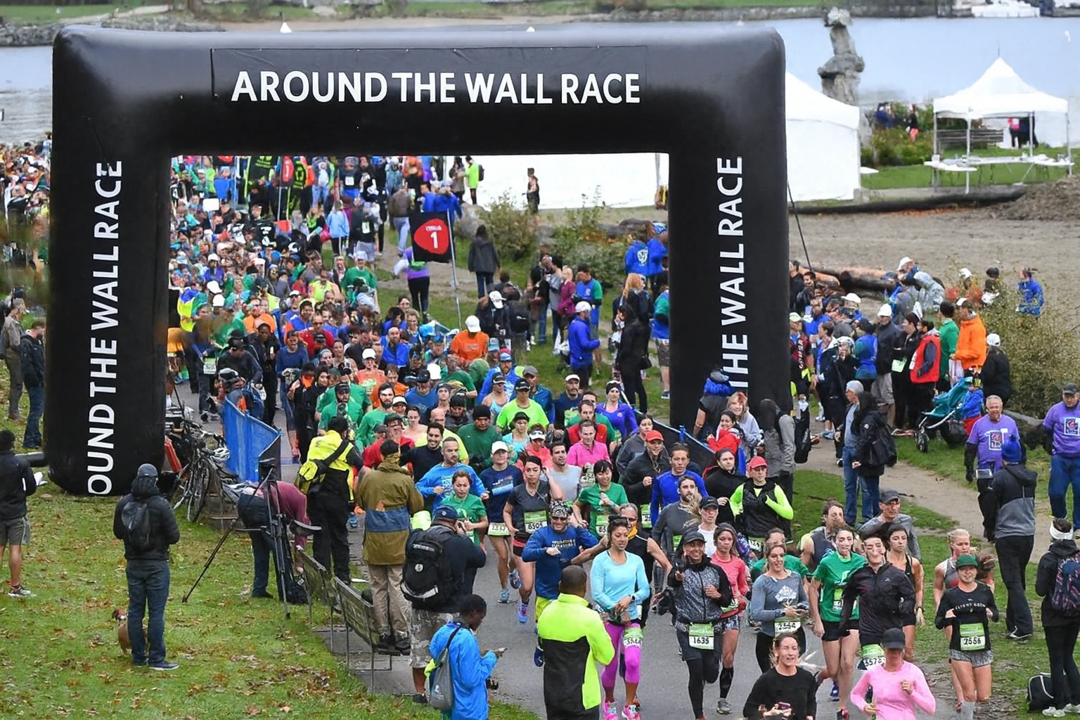 Around the Wall Race 2026