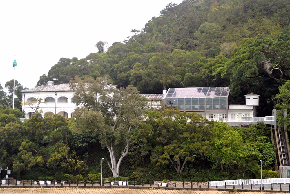 Lantau Day Tour with Tai