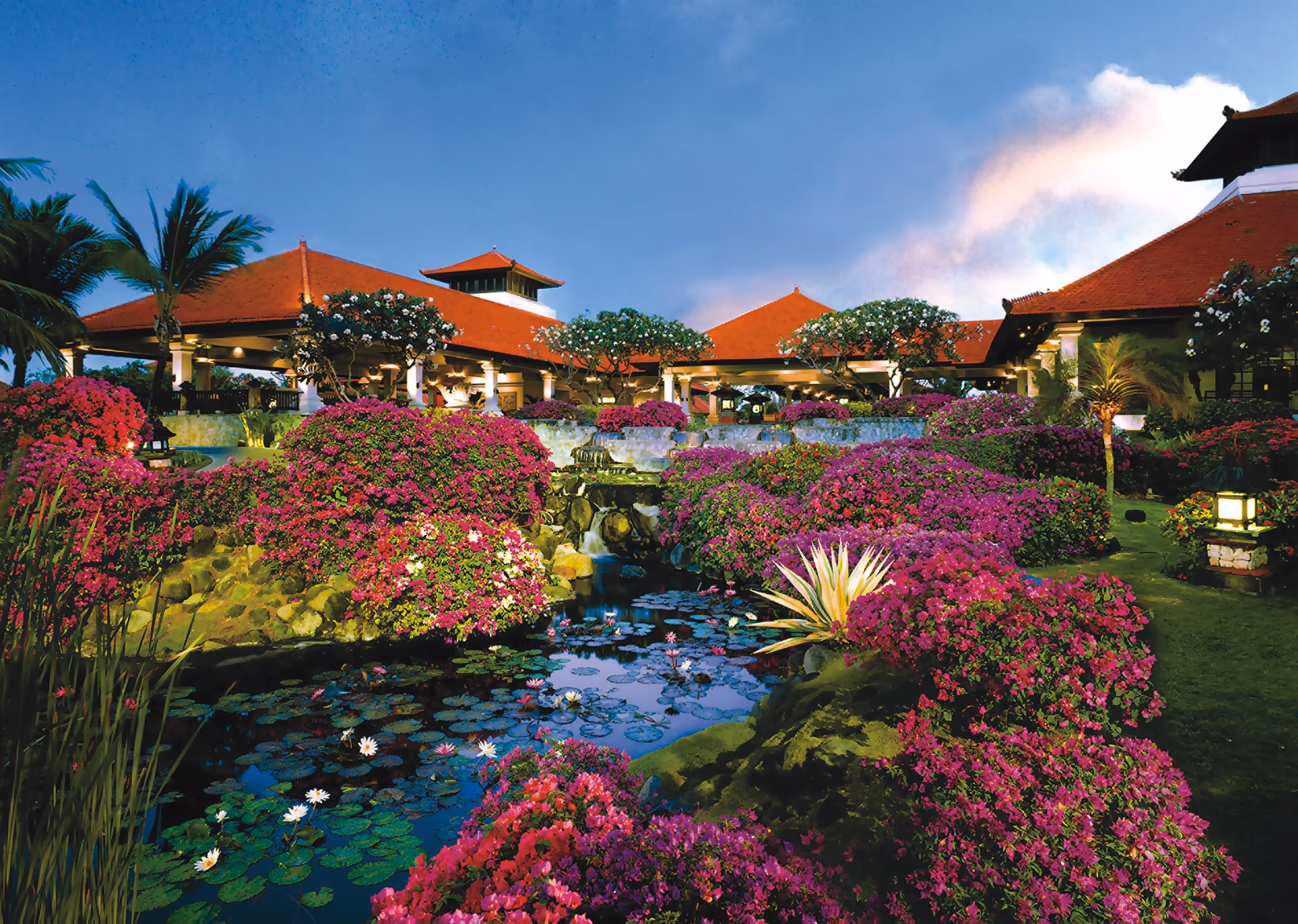 Grand Hyatt - Lobby Garden