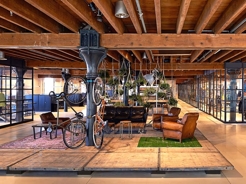brand-reflective workplace