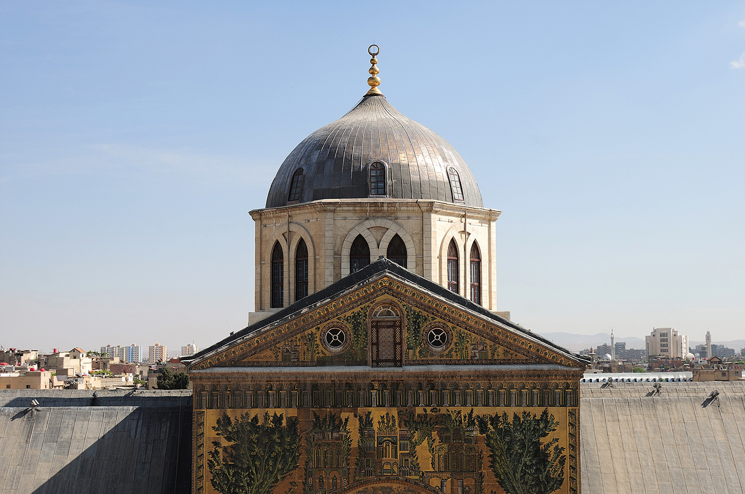 قبة النسر في الجامع الأموي