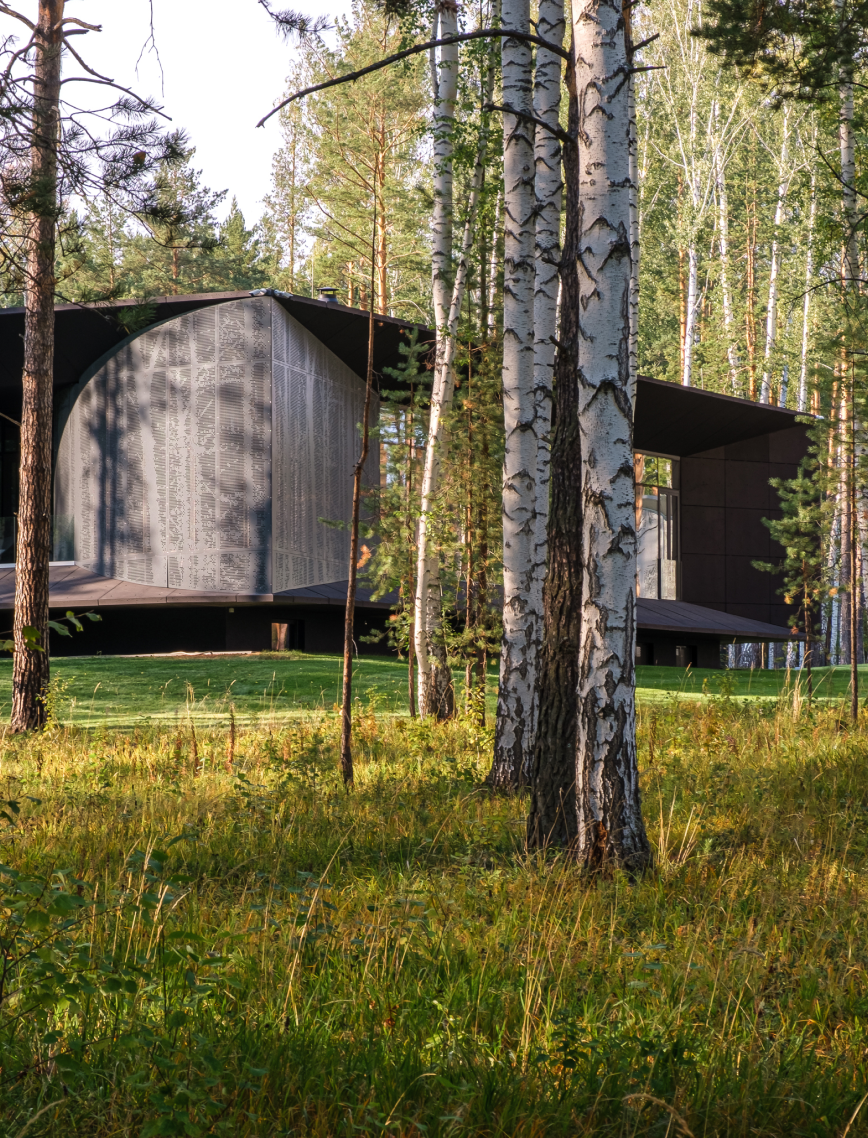 BW — private residence in Ural Region, view 5