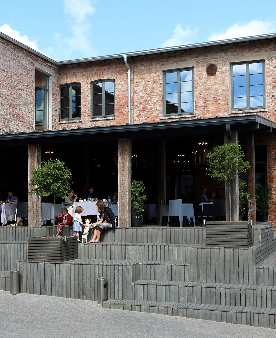 MO — restaurant in Liepaja, Latvia, view 1