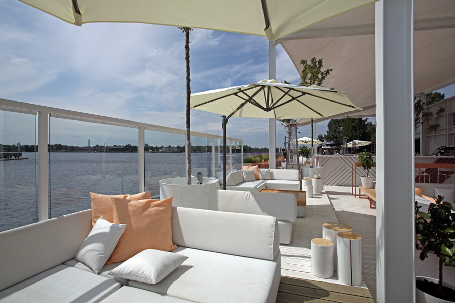 AQUA LUNA — restaurant in Riga, Latvia, view 12