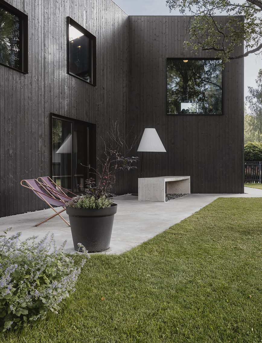 BRK54A — private residence in Riga, Latvia, view 7
