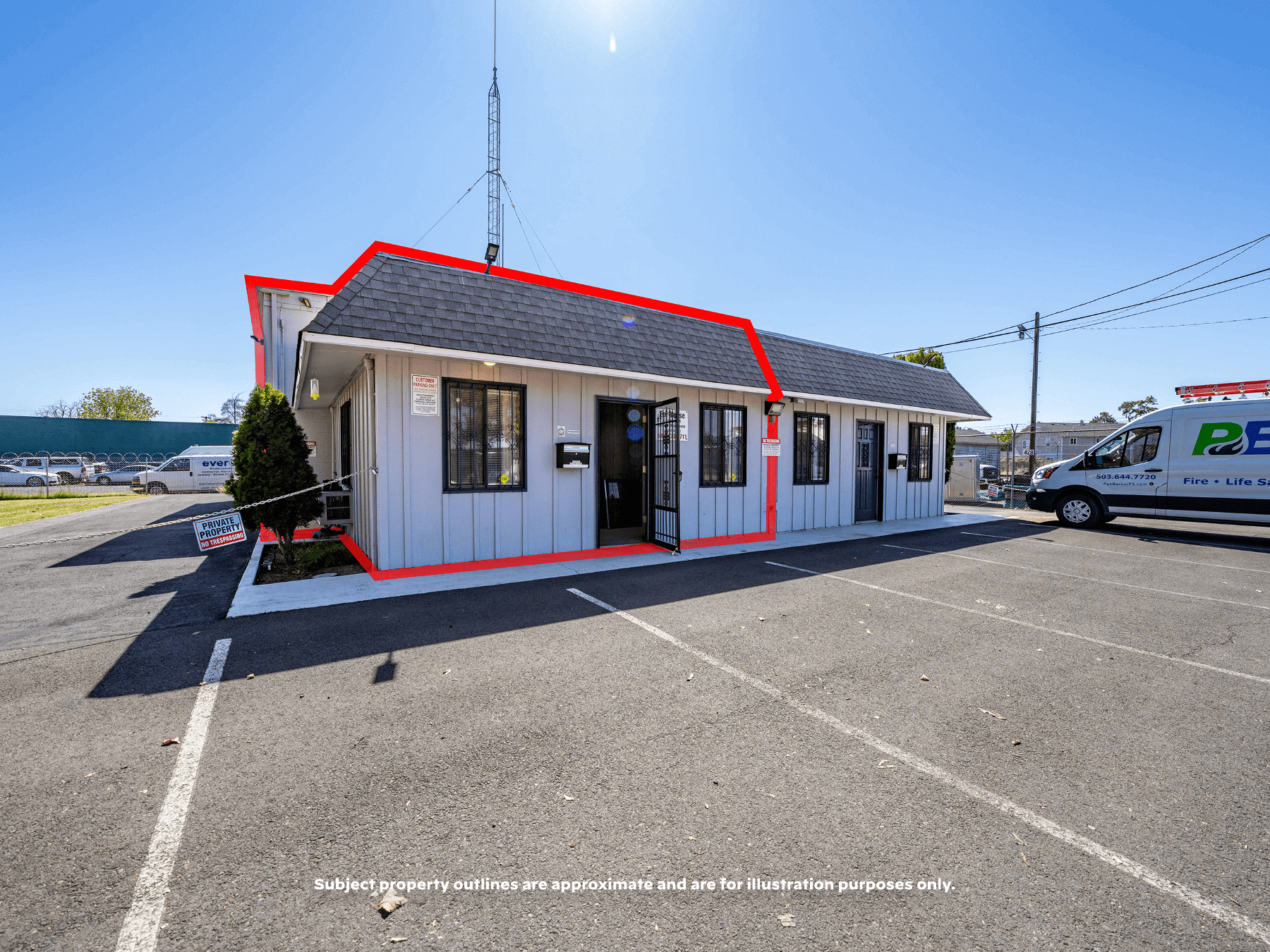 Flex Warehouse for Lease | 4 E Clark Street