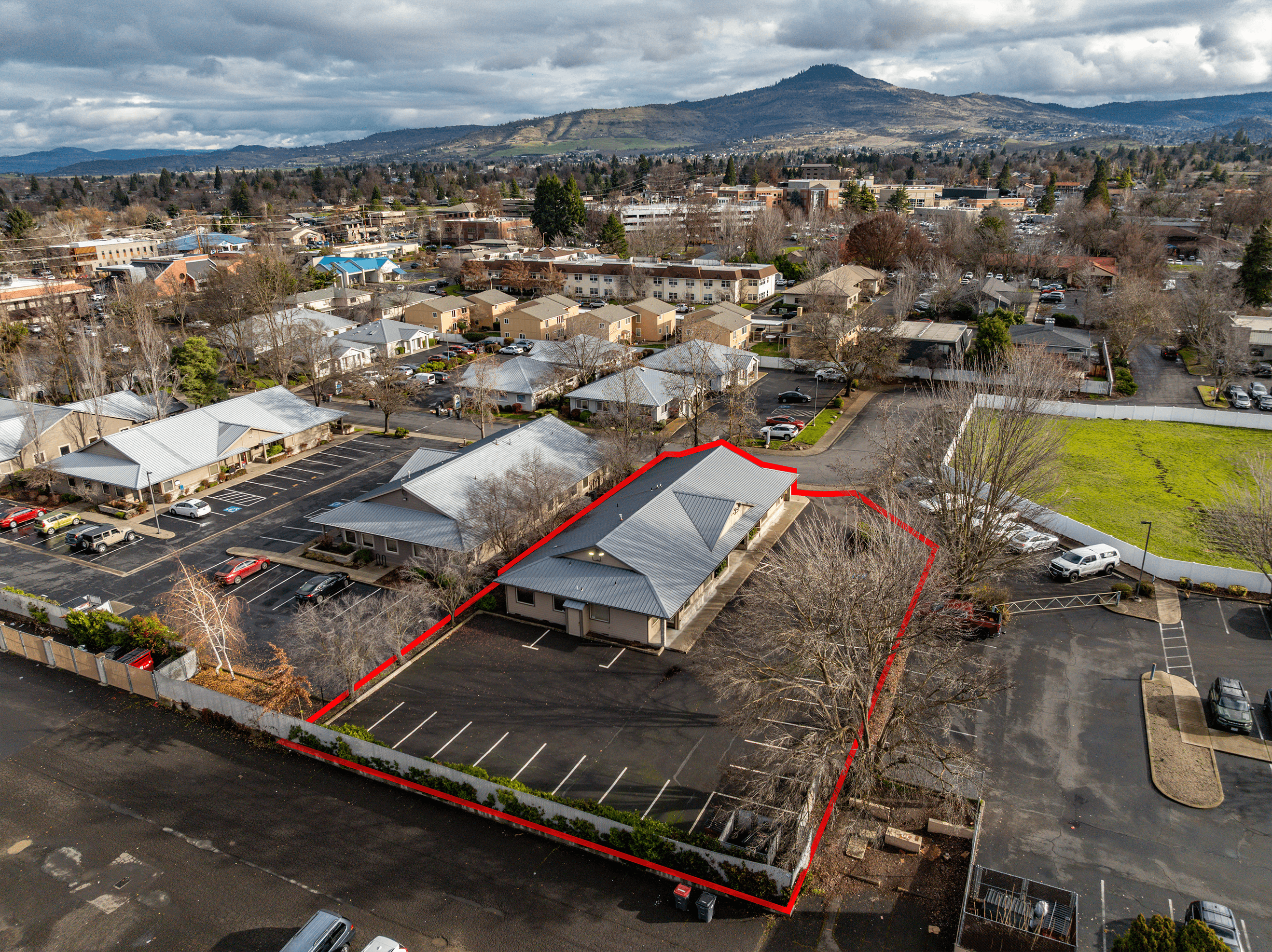 Purpose-Built Medical Office - 925 Town Centre Dr