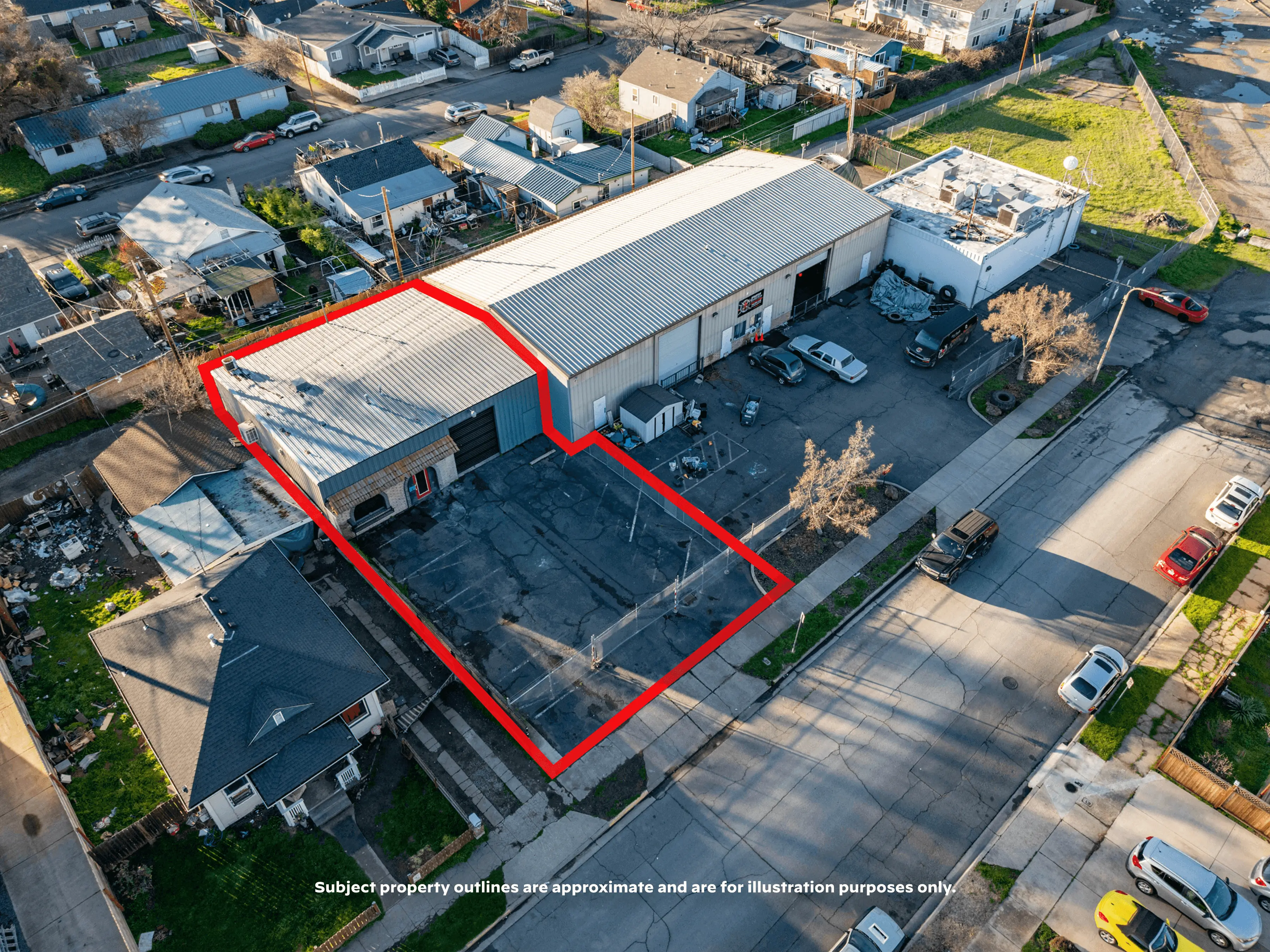 Centrally Located Flex Warehouse - 727 Welch St