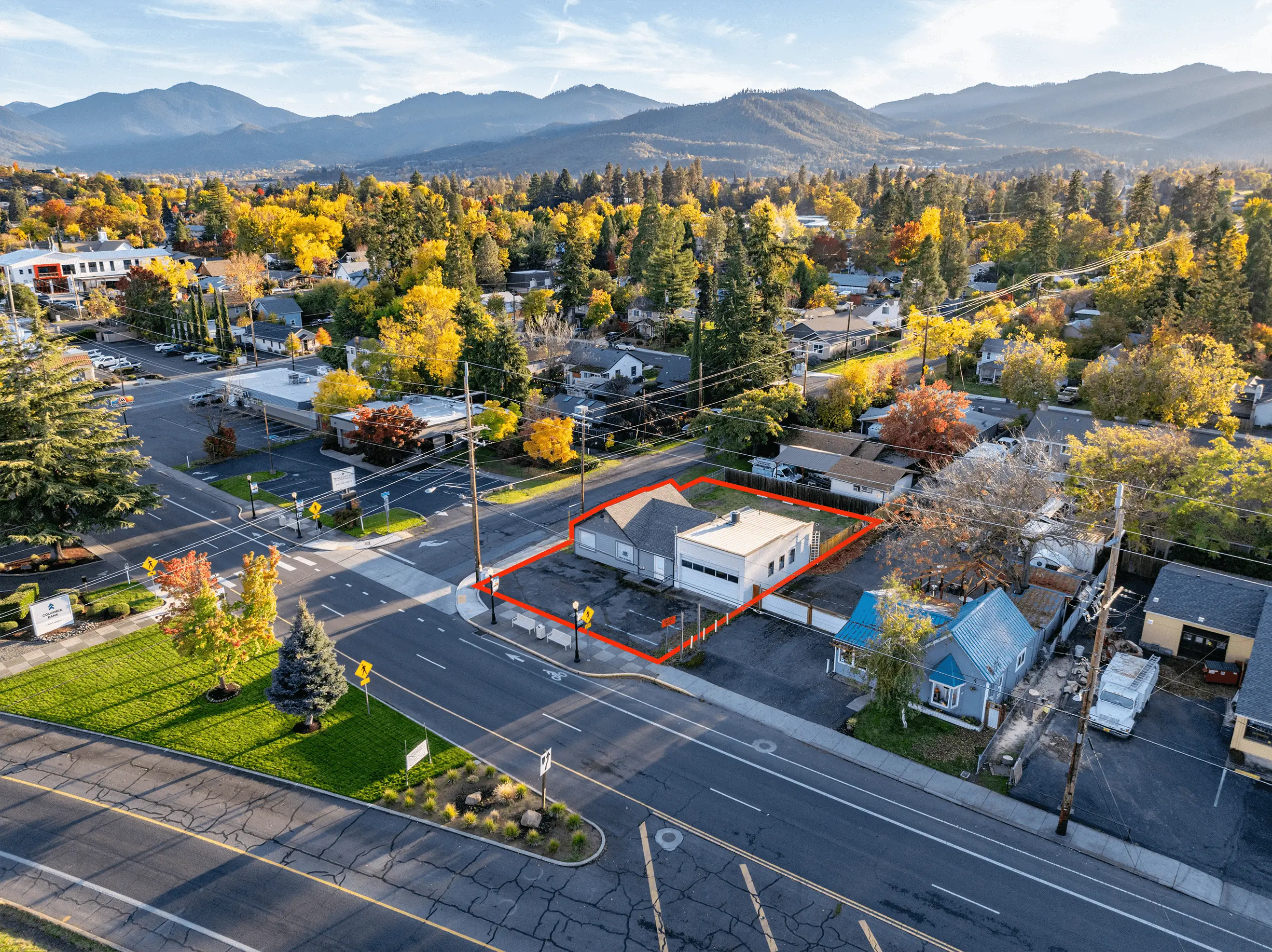 Attainable Mixed-Use Building Sold by Merit in Phoenix, OR for $350k