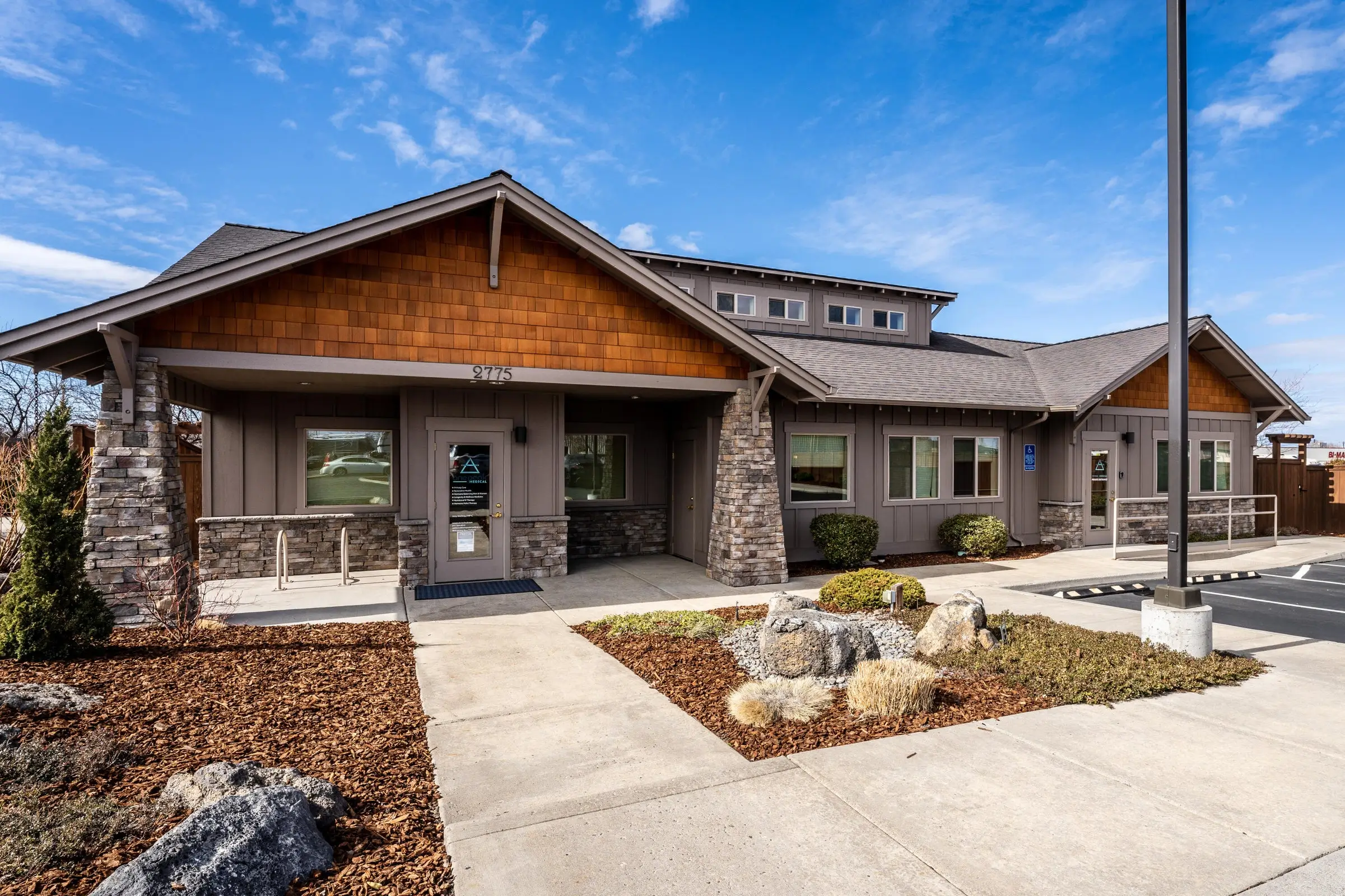 Standalone Medical Clinic in Redmond, OR Sells to 1031-Buyer for $1.78m