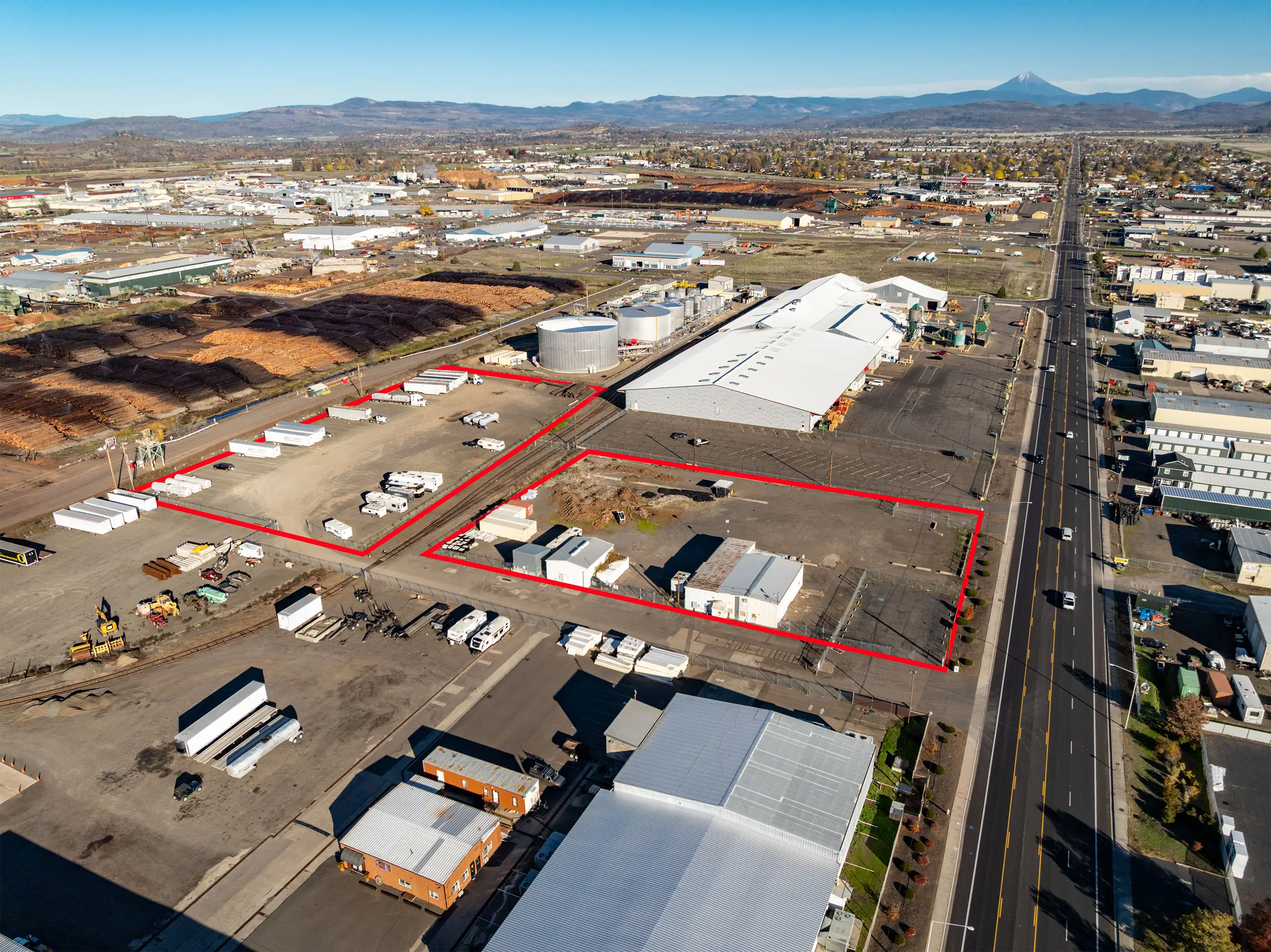 White City Industrial with IOS Sold for $1.65M