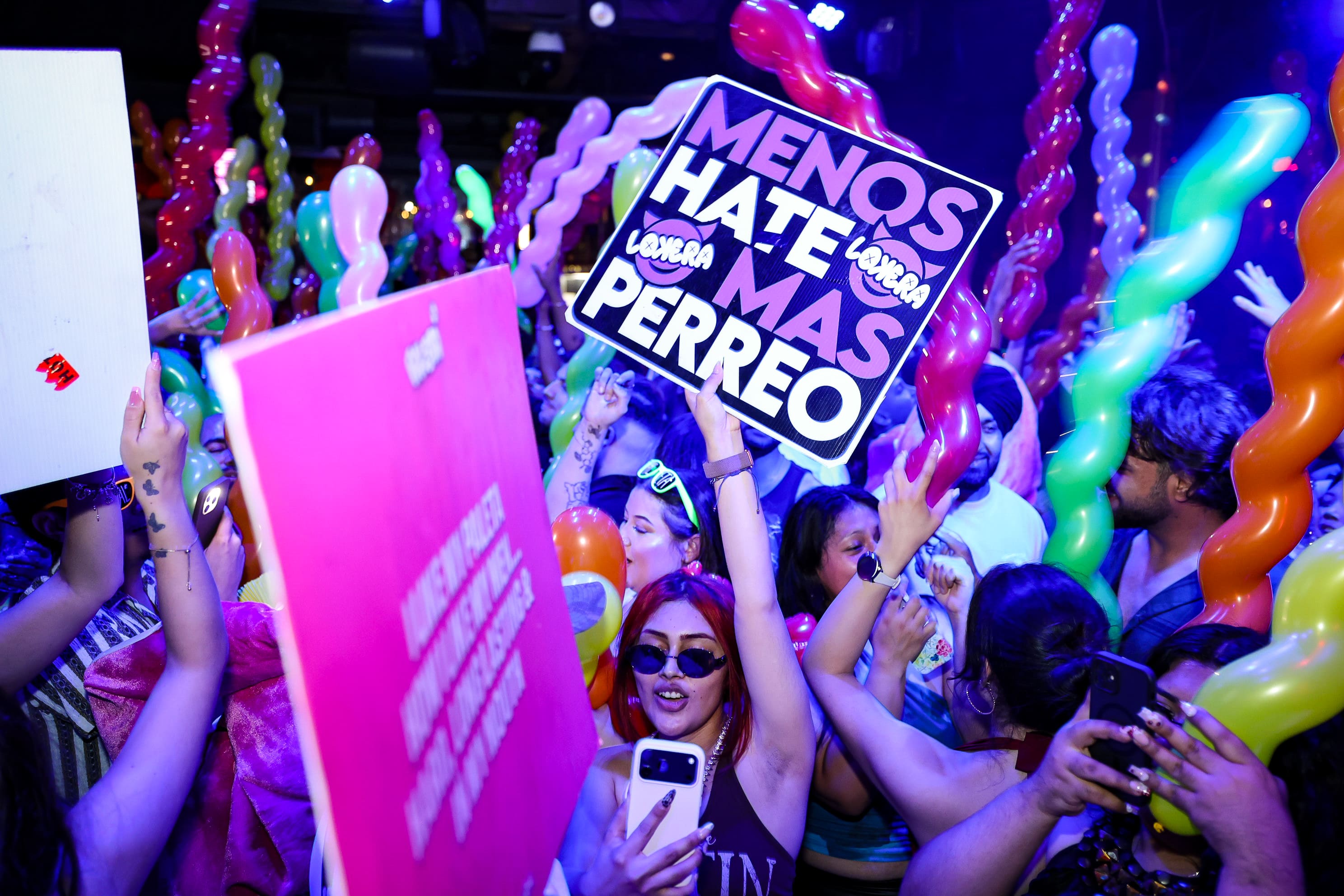 Paleta by Lokera Latin Party