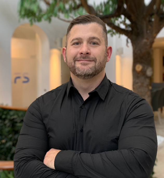 Ryan Rudman
https://www.linkedin.com/in/ryanrrudman/