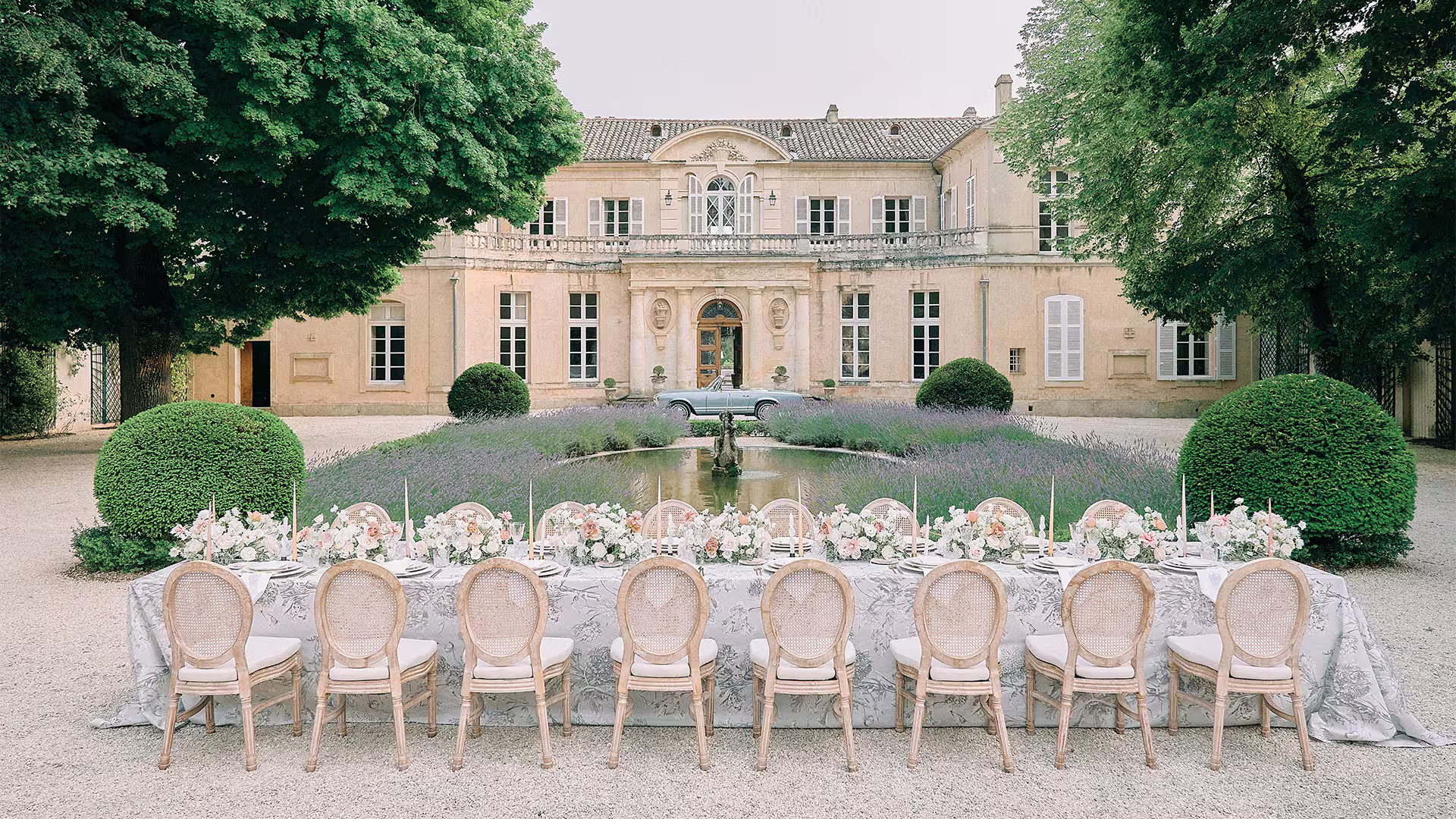 Chaise Médaillon dos canné