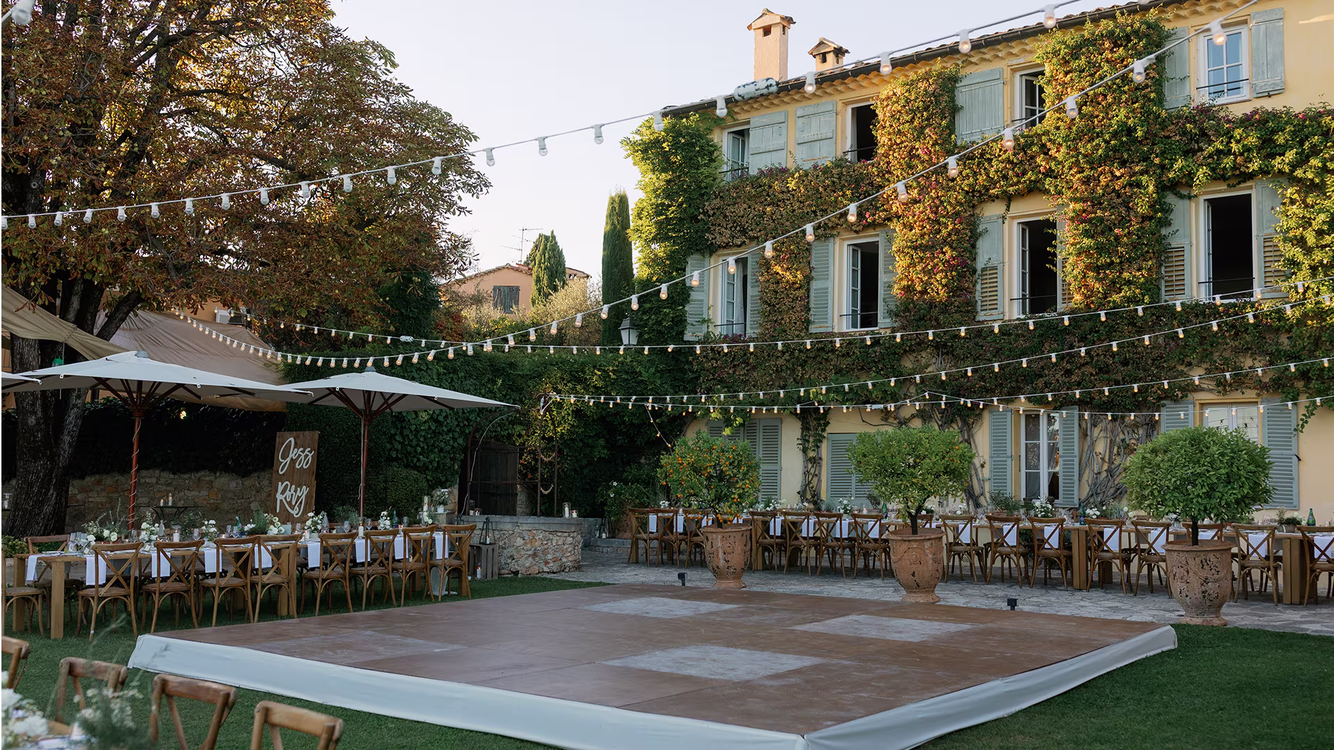 Modern Dance Floor Hire France for Weddings & Events