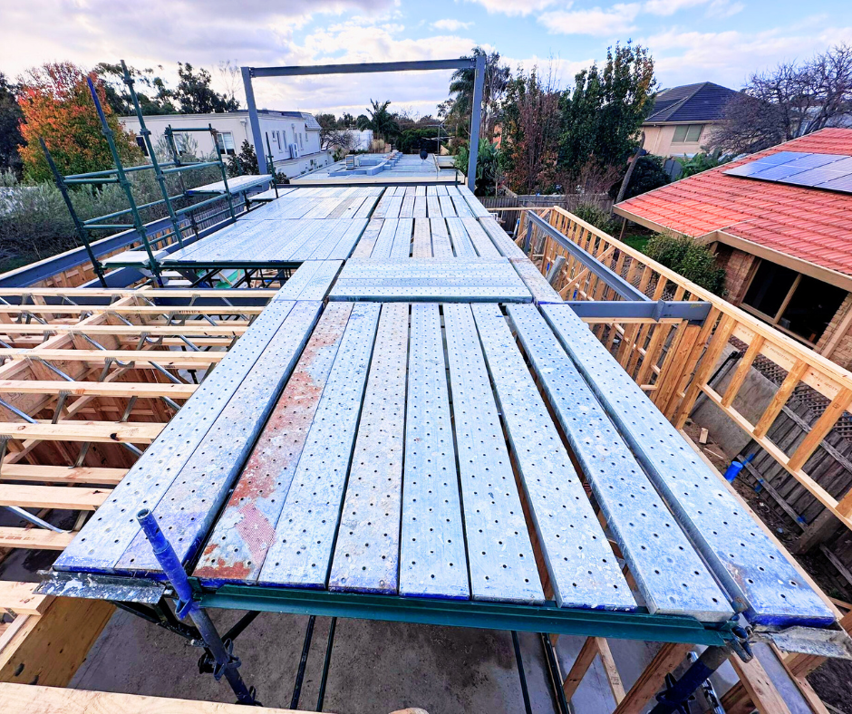 Building featuring solar panels