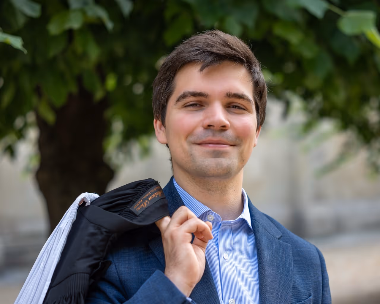 Maître Thomas Grelier, avocat dédié au contentieux des affaires à Paris.