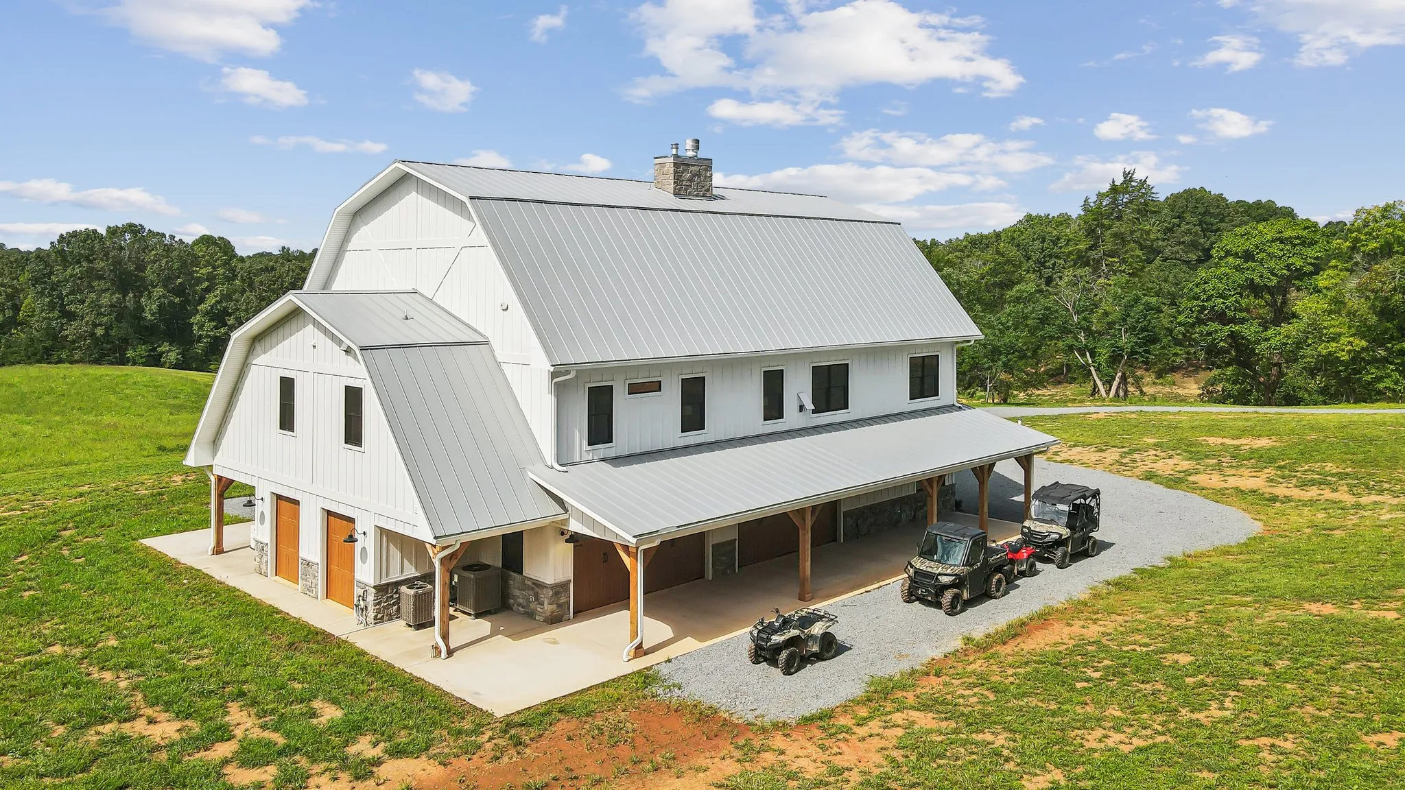a custom home built in virginia by halsey homes. a barn style home in richardsville.