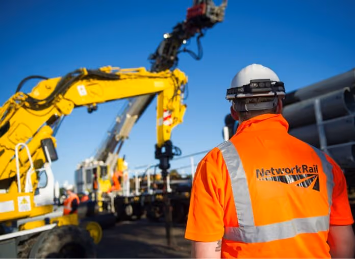 3,000 SMEs Thrive in Network Rail's £1.3 Billion Initiative