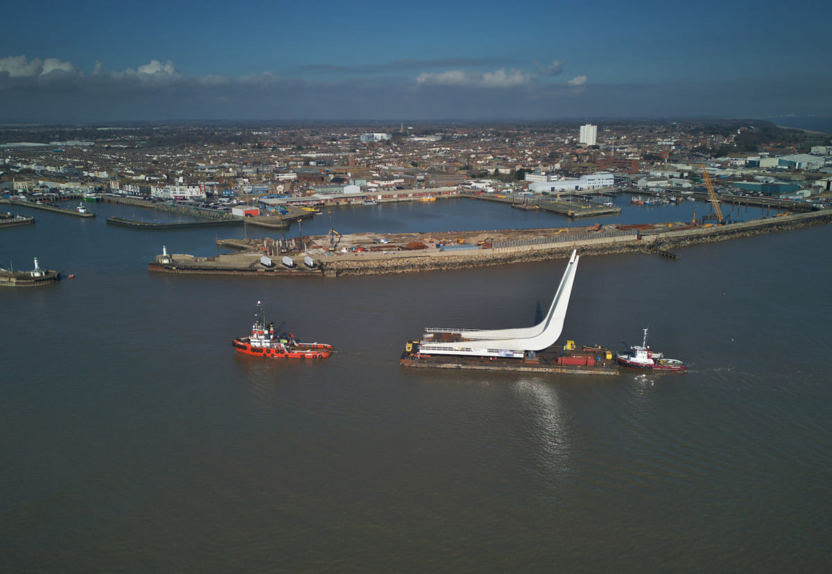 Farrans Installs Final Section of Gull Wing Bridge