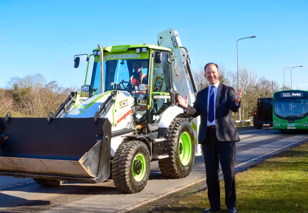 Hydrogen-Powered Diggers Set to Roam Highways