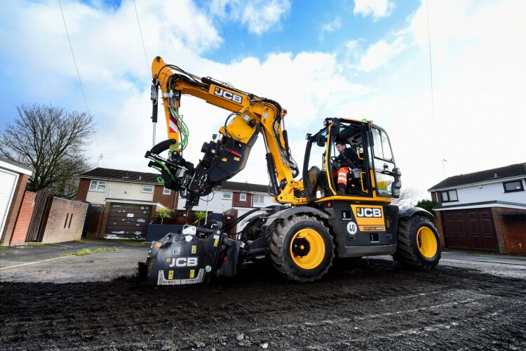 New Round of Live Labs Road Trials Begins