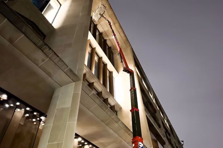 Paramount Platforms Introduces 40-Meter Spider Lift