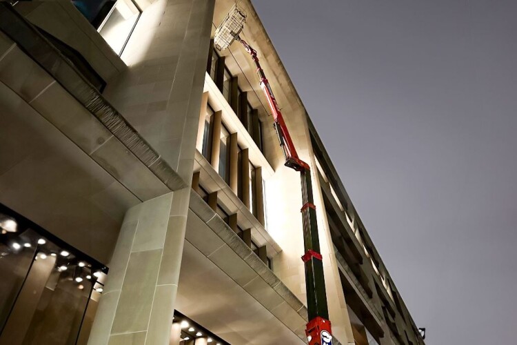 Paramount Platforms Introduces 40-Meter Spider Lift