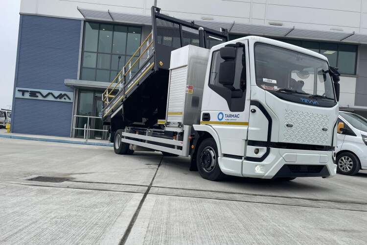 Tarmac Trials All-Electric Tipper Truck to Cut Carbon Emissions