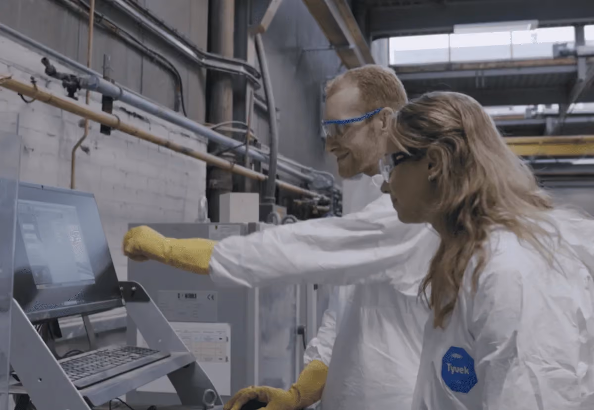 Ultra-Low Carbon Cement Factory Begins Production