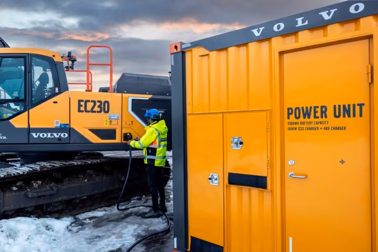 Volvo's Game-Changing Innovation: The Mobile Charger for Battery Diggers
