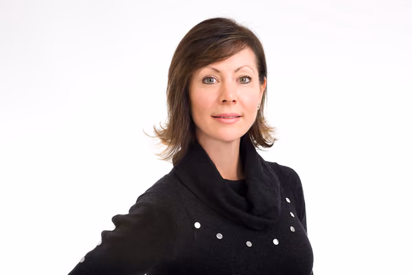 Dr Caroline Rosimus-Wilson