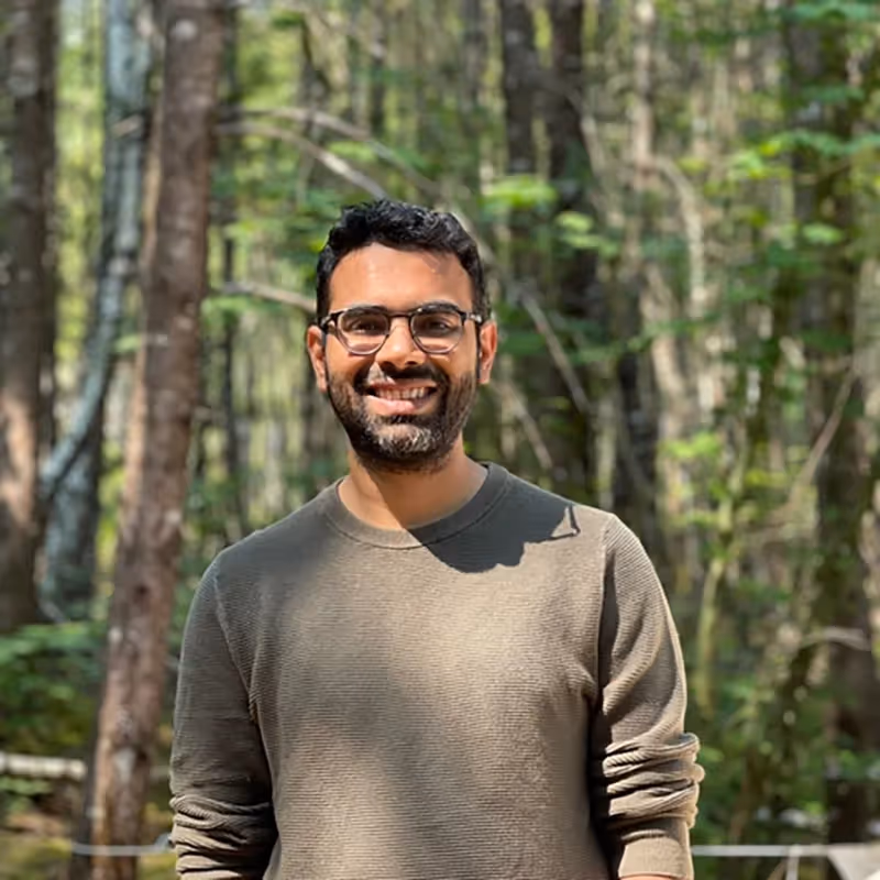 blog_list-author-image