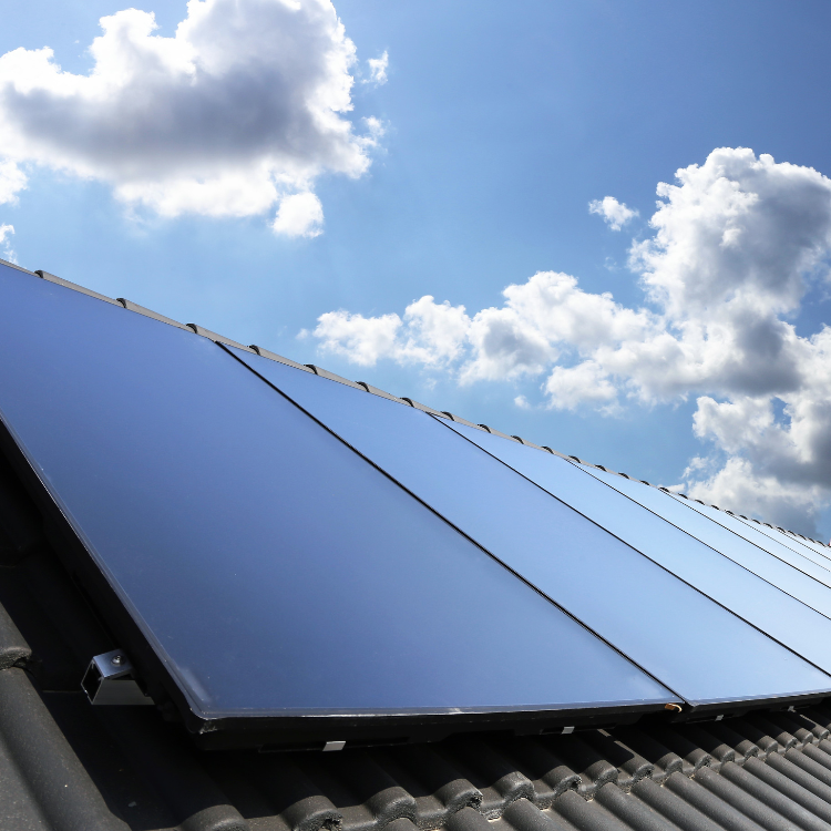 Zonnepanelen op een dakkapel: veilig en rendabel met 100%ZON
