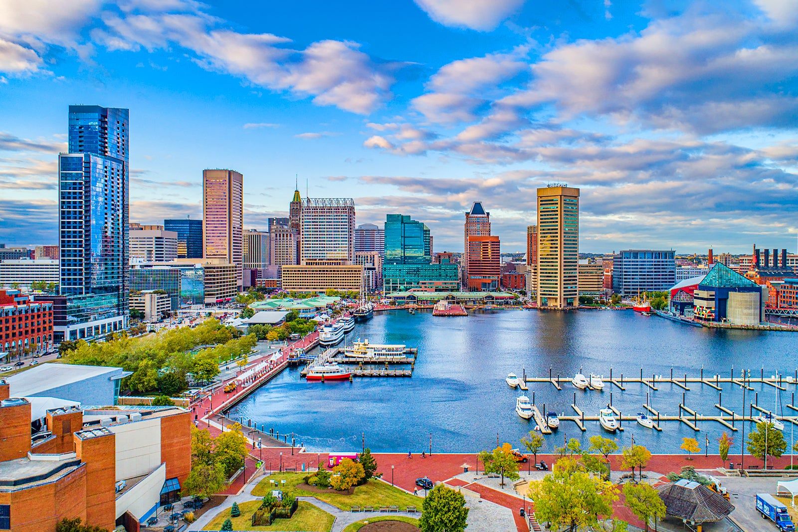 Non-invasive ultrasonic water submeter with cellular connectivity for easy installation without plumbers or Wi-Fi, helping recover water costs, detect leaks, and increase NOI