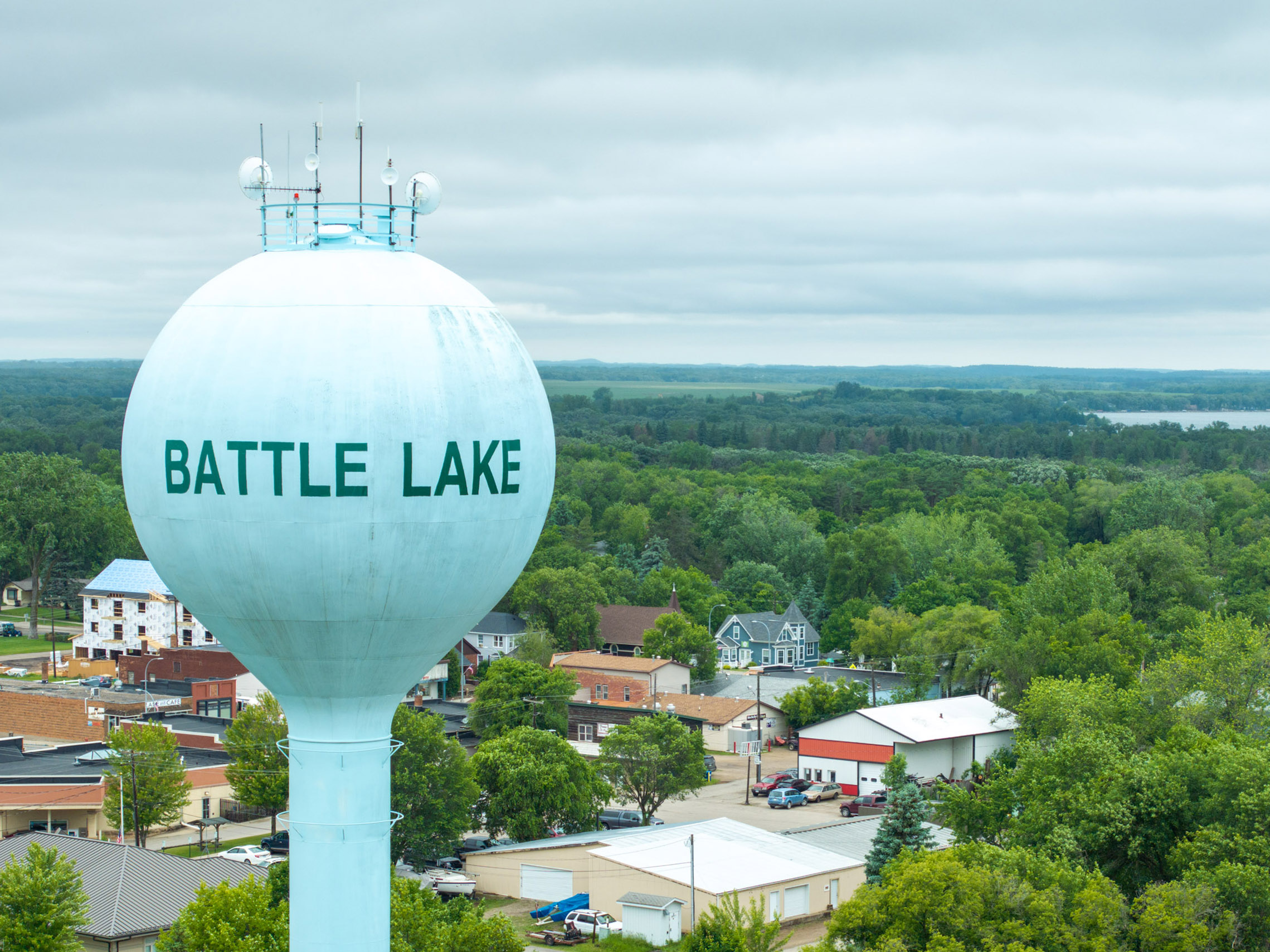 Image of the Battle Lake watertower