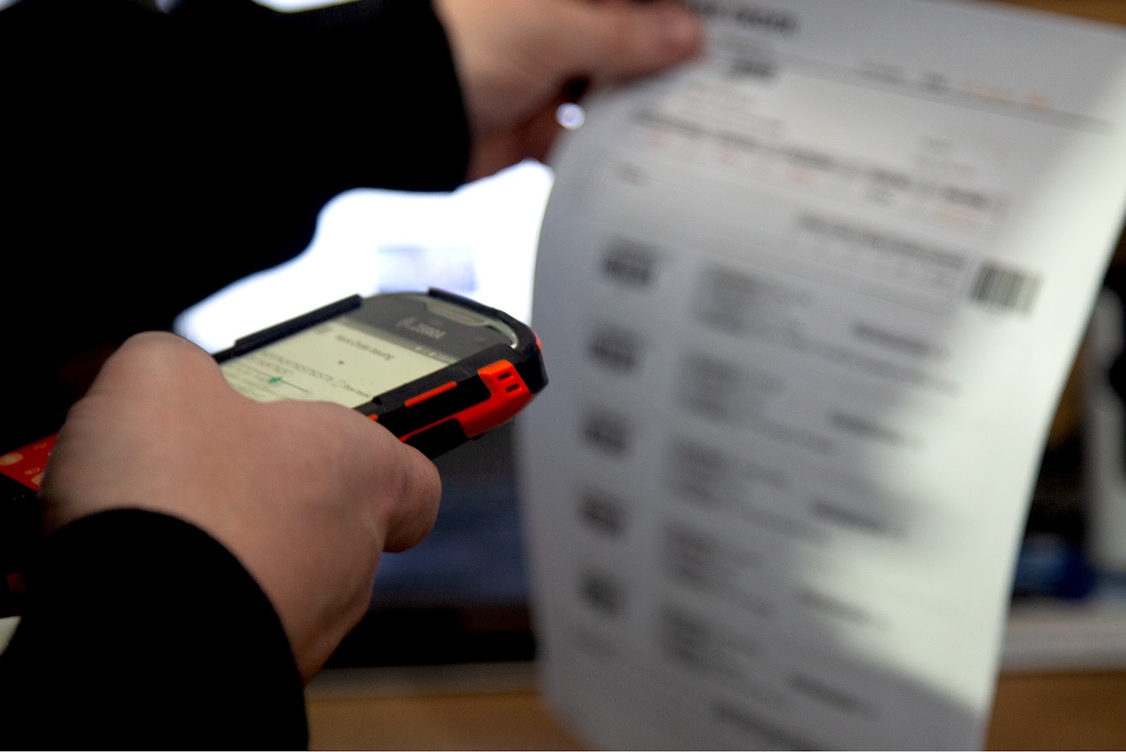 Tec-Stop operator scanning wiring harness documentation for ISO 9001 traceability