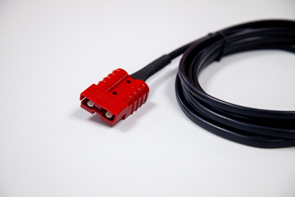 Heavy-duty cable assembly with Anderson connector manufactured for OEM and defence applications