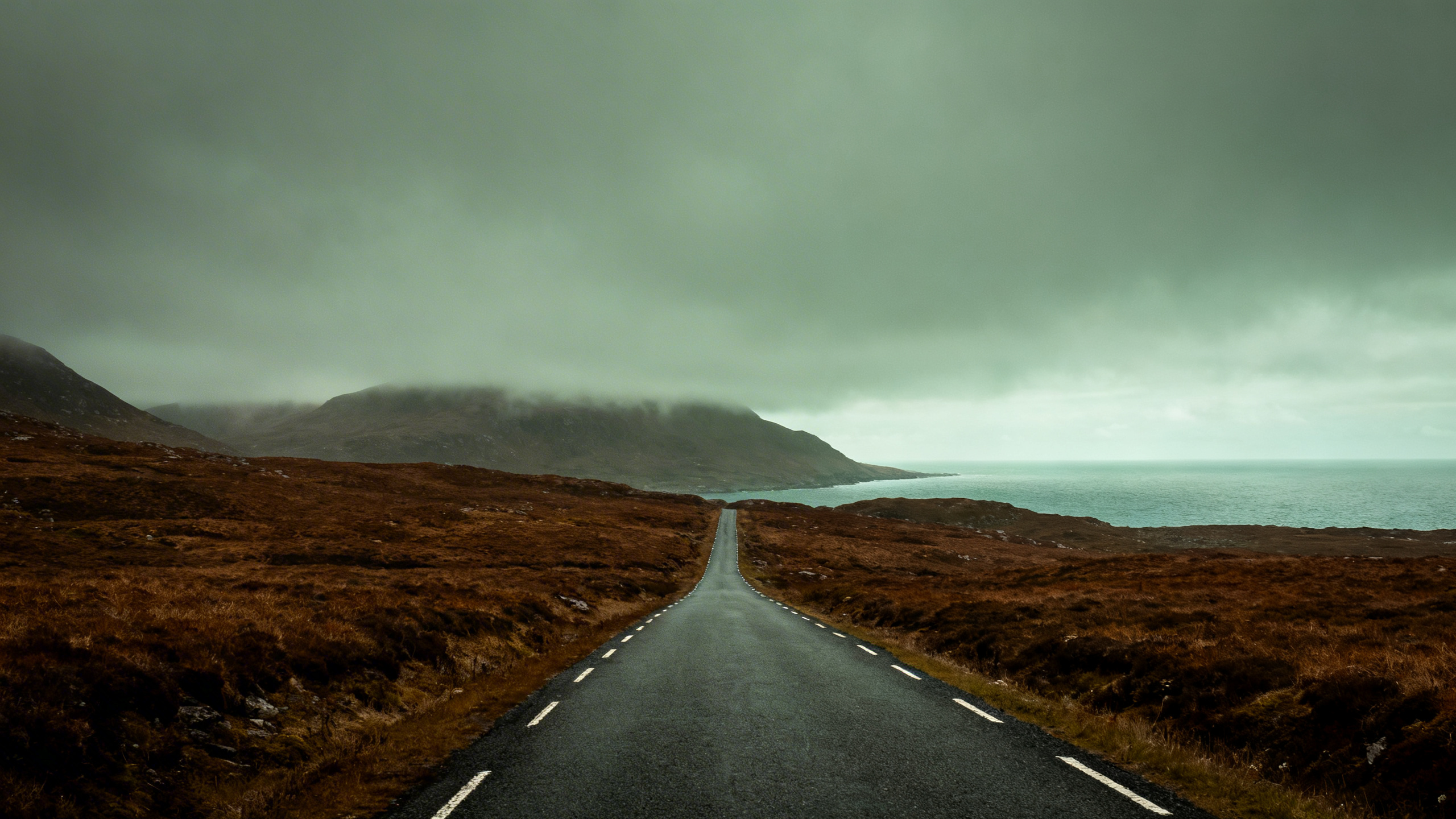 Wild Atlantic Way Self-Drive: The Practical Route Guide for Going at Your Own Pace