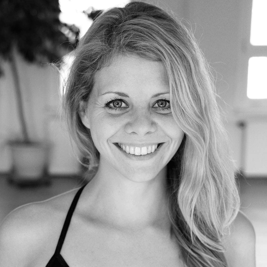 Portrait von Lotta Emich - Freelance UX*UI Designerin