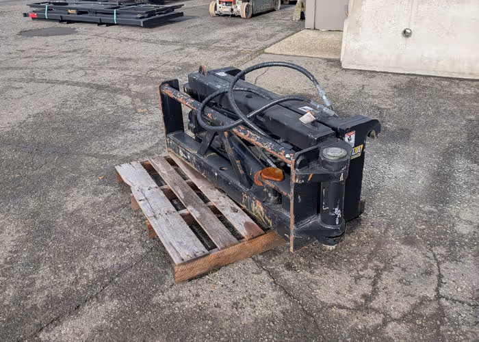 HLA A3205MERZM2 hydraulic swing away carriage angled view in Canada