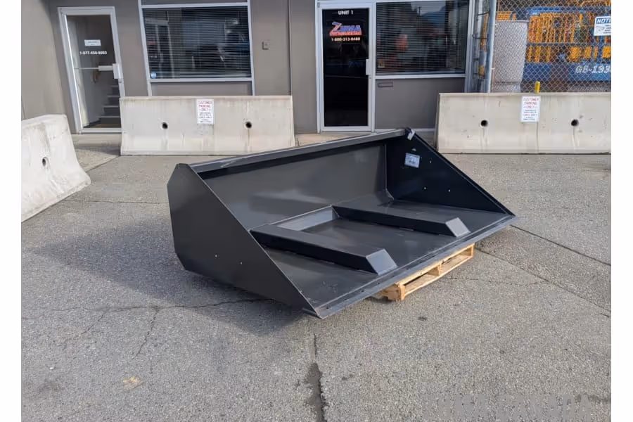 Rear angled view of fork slot bucket for telehandlers in Canada