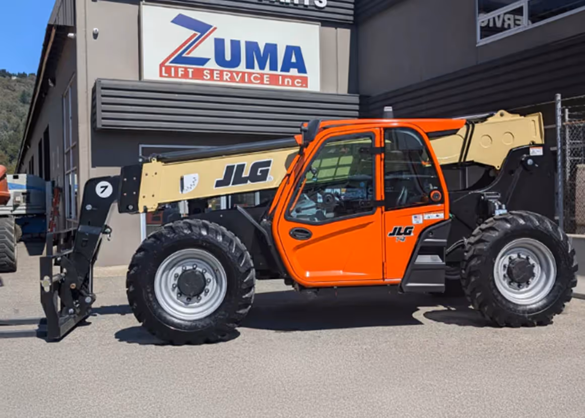 NEW JLG 742 Telehandler