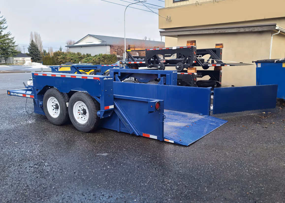 Airtow UT14-10 drop deck trailer rear angle with ramp extended in Canada