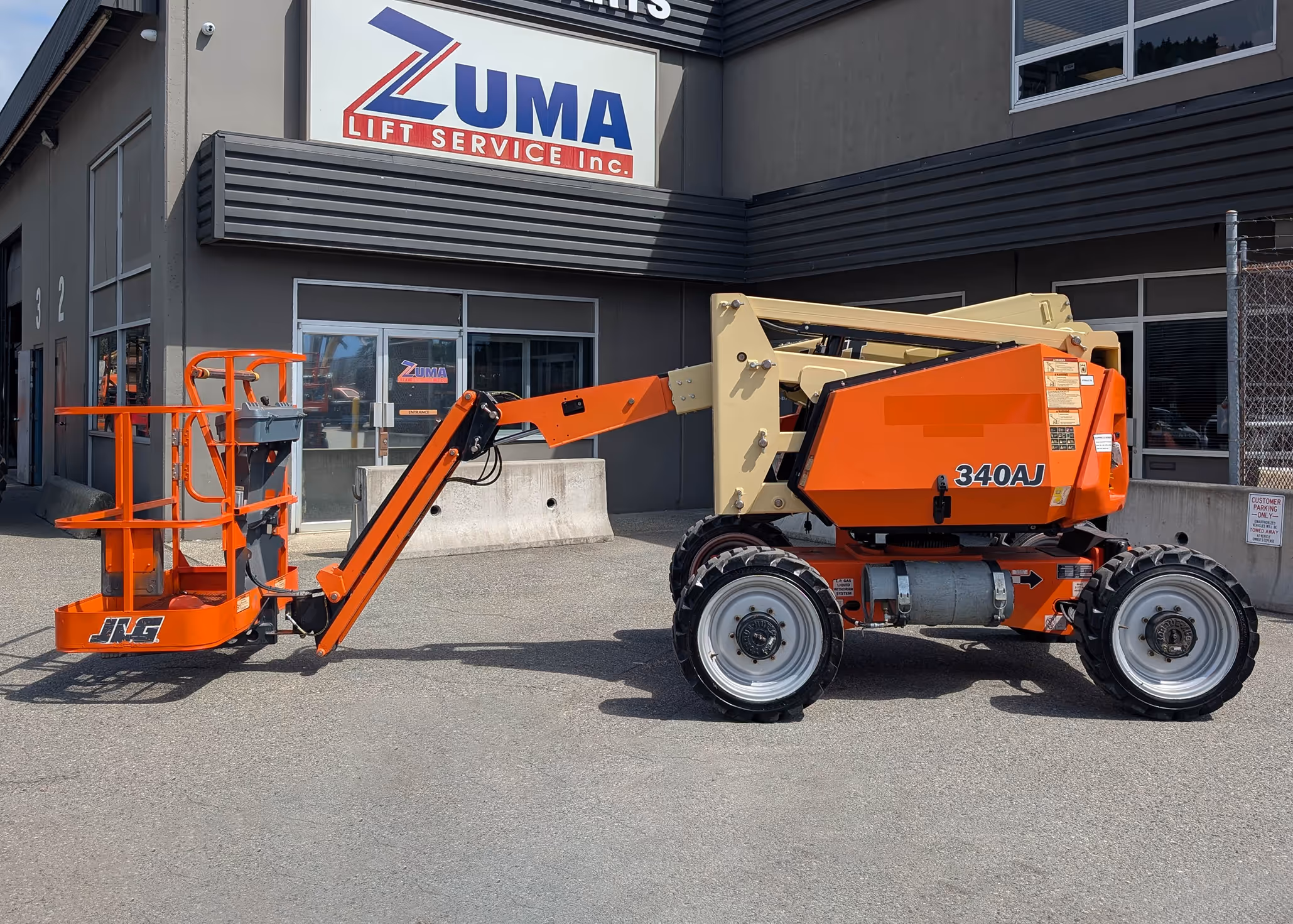 2017 JLG  340AJ Boom Lift